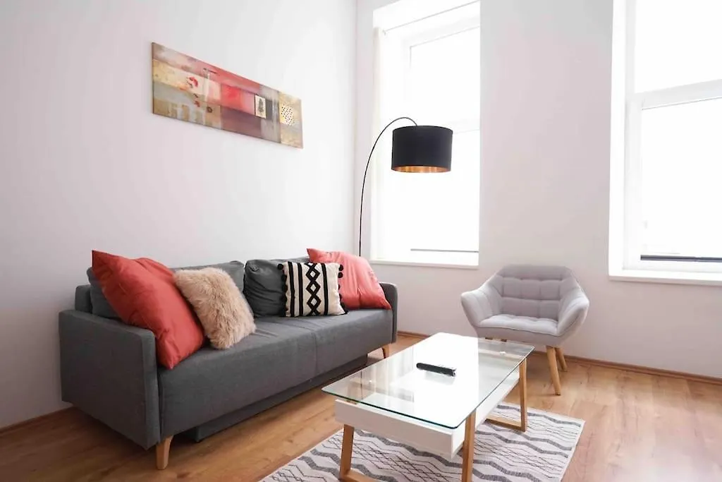 Modern Living In City Center - Fully Equipped Vienna